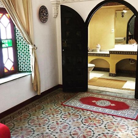 Riad A La Belle Etoile Salé Eksteriør billede