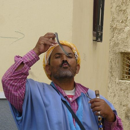 Riad A La Belle Etoile Salé Eksteriør billede